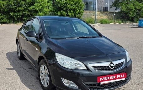 Opel Astra J, 2012 год, 650 000 рублей, 3 фотография