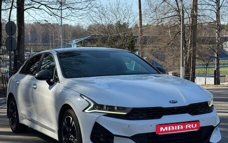 KIA K5, 2021 год, 1 800 000 рублей, 2 фотография