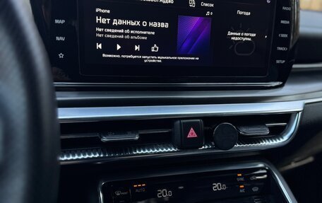 KIA K5, 2021 год, 1 800 000 рублей, 22 фотография