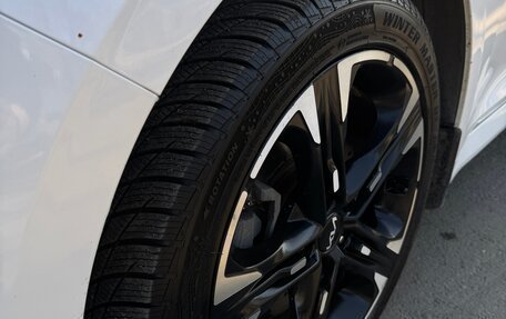 KIA K5, 2021 год, 1 800 000 рублей, 21 фотография