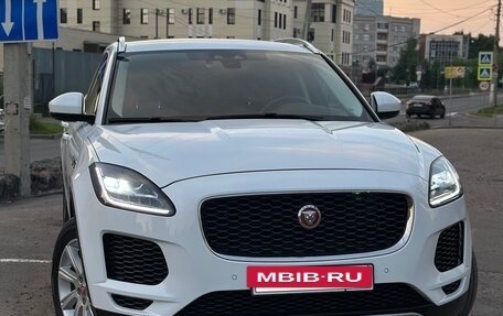 Jaguar E-Pace, 2018 год, 3 550 000 рублей, 2 фотография