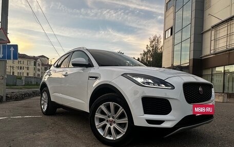 Jaguar E-Pace, 2018 год, 3 550 000 рублей, 3 фотография