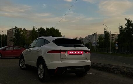 Jaguar E-Pace, 2018 год, 3 550 000 рублей, 5 фотография