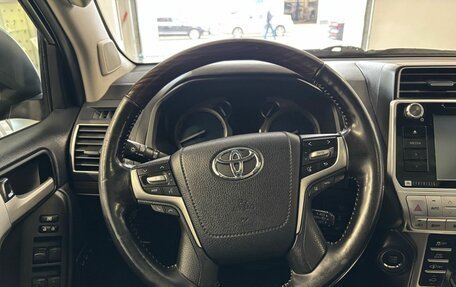 Toyota Land Cruiser Prado 150 рестайлинг 2, 2018 год, 4 750 000 рублей, 13 фотография