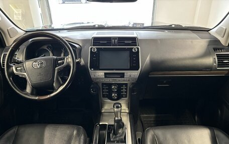 Toyota Land Cruiser Prado 150 рестайлинг 2, 2018 год, 4 750 000 рублей, 11 фотография