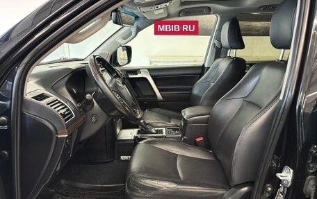 Toyota Land Cruiser Prado 150 рестайлинг 2, 2018 год, 4 750 000 рублей, 6 фотография