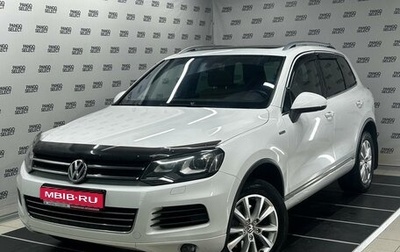 Volkswagen Touareg III, 2013 год, 2 184 000 рублей, 1 фотография