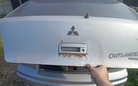 Mitsubishi Outlander III рестайлинг 3, 2003 год, 310 000 рублей, 11 фотография