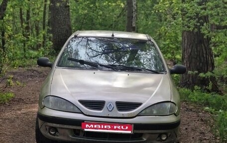 Renault Megane II, 2000 год, 170 000 рублей, 2 фотография