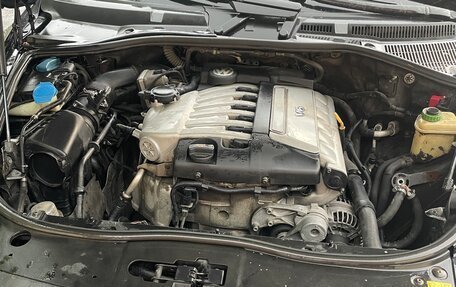 Volkswagen Touareg III, 2004 год, 620 000 рублей, 14 фотография