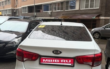 KIA Rio III рестайлинг, 2015 год, 950 000 рублей, 3 фотография