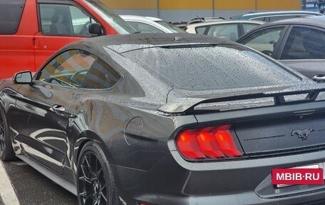 Ford Mustang VI рестайлинг, 2018 год, 3 520 000 рублей, 5 фотография