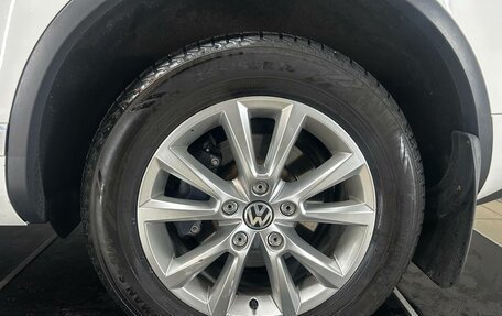 Volkswagen Touareg III, 2013 год, 2 184 000 рублей, 5 фотография