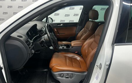 Volkswagen Touareg III, 2013 год, 2 184 000 рублей, 8 фотография