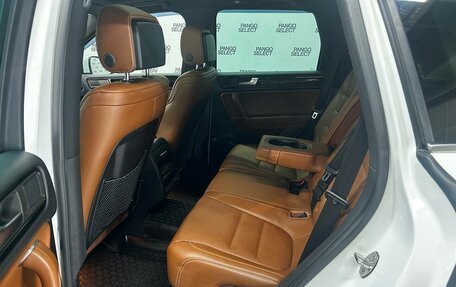 Volkswagen Touareg III, 2013 год, 2 184 000 рублей, 10 фотография