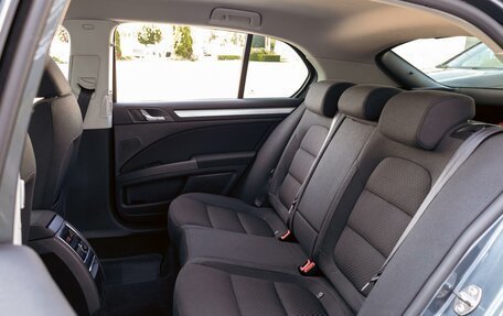 Skoda Superb III рестайлинг, 2013 год, 1 095 000 рублей, 18 фотография