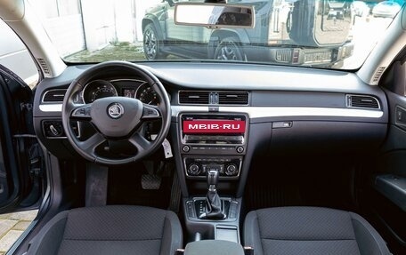 Skoda Superb III рестайлинг, 2013 год, 1 095 000 рублей, 17 фотография