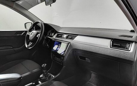 Skoda Rapid I, 2014 год, 1 010 000 рублей, 13 фотография