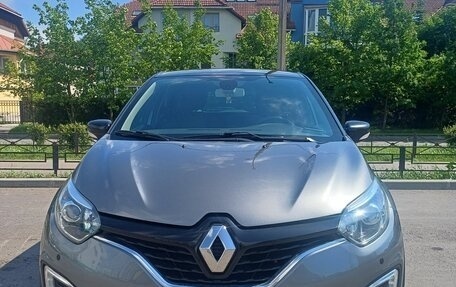 Renault Kaptur I рестайлинг, 2018 год, 1 650 000 рублей, 2 фотография