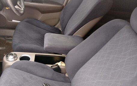 Honda Stream II, 2010 год, 1 070 000 рублей, 12 фотография