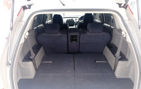 Honda Stream II, 2010 год, 1 070 000 рублей, 28 фотография