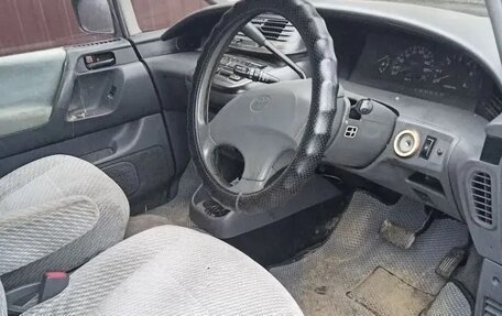 Toyota Estima III рестайлинг -2, 1995 год, 350 000 рублей, 8 фотография