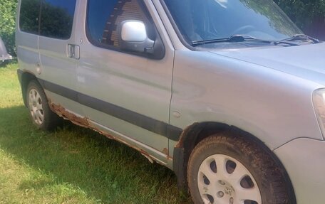 Peugeot Partner II рестайлинг 2, 2003 год, 220 000 рублей, 3 фотография
