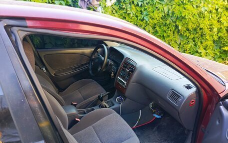 Toyota Avensis III рестайлинг, 1999 год, 230 000 рублей, 4 фотография