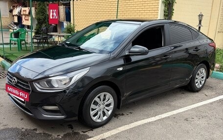 Hyundai Solaris II рестайлинг, 2018 год, 1 000 000 рублей, 4 фотография