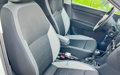 Skoda Rapid I, 2017 год, 1 200 000 рублей, 18 фотография