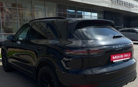 Porsche Cayenne III, 2018 год, 6 480 000 рублей, 3 фотография
