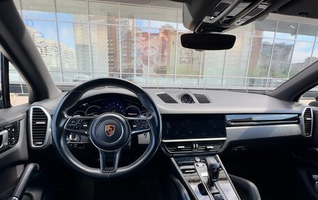 Porsche Cayenne III, 2018 год, 6 480 000 рублей, 8 фотография