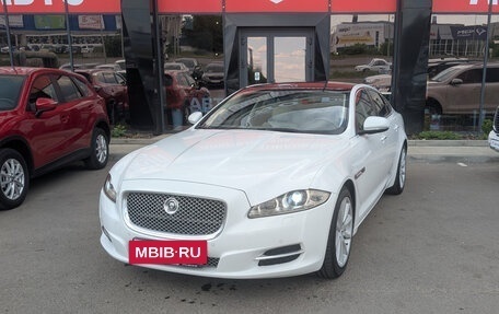 Jaguar XJ IV (X351), 2012 год, 2 150 000 рублей, 2 фотография