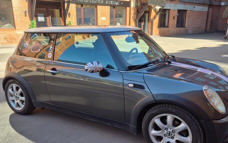 MINI Hatch, 2006 год, 690 000 рублей, 8 фотография