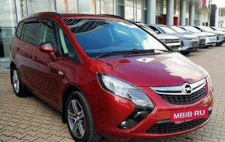 Opel Zafira C рестайлинг, 2013 год, 1 100 000 рублей, 3 фотография