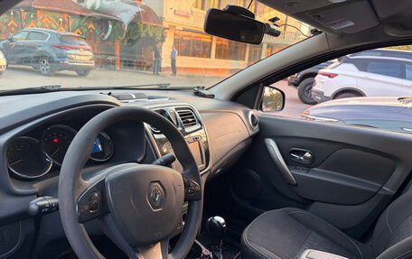 Renault Logan II, 2016 год, 580 000 рублей, 9 фотография