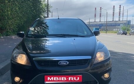 Ford Focus II рестайлинг, 2011 год, 750 000 рублей, 2 фотография