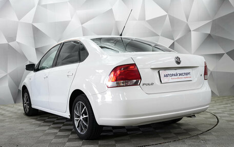 Volkswagen Polo VI (EU Market), 2012 год, 696 000 рублей, 2 фотография