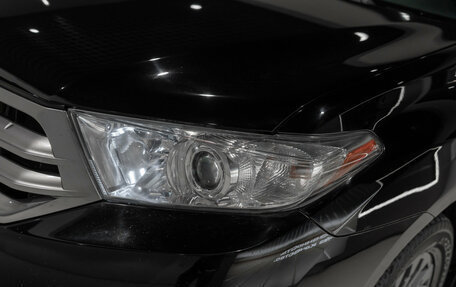 Toyota Highlander III, 2011 год, 1 695 000 рублей, 27 фотография