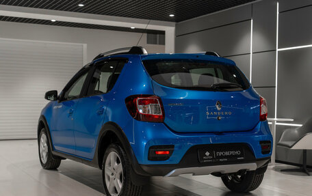 Renault Sandero II рестайлинг, 2017 год, 1 050 000 рублей, 4 фотография