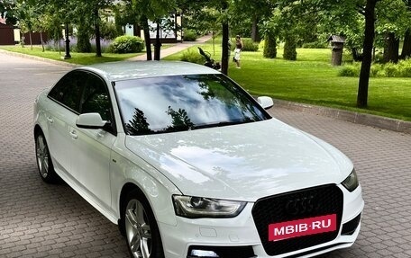 Audi A4, 2015 год, 1 930 000 рублей, 6 фотография