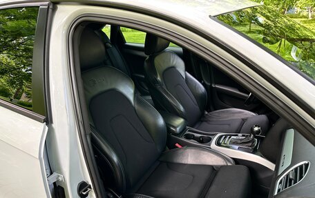 Audi A4, 2015 год, 1 930 000 рублей, 26 фотография