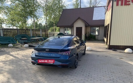 Hyundai Elantra, 2020 год, 1 780 000 рублей, 3 фотография