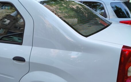 Renault Logan I, 2010 год, 200 000 рублей, 2 фотография