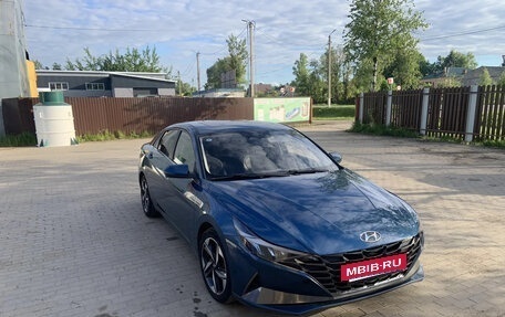 Hyundai Elantra, 2020 год, 1 780 000 рублей, 2 фотография