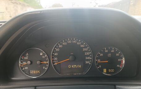 Mercedes-Benz E-Класс, 1997 год, 500 000 рублей, 12 фотография