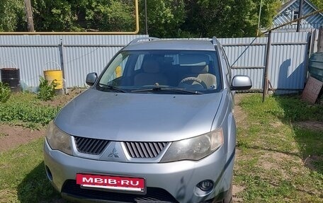 Mitsubishi Outlander III рестайлинг 3, 2008 год, 1 090 000 рублей, 5 фотография