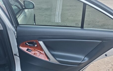 Toyota Camry, 2010 год, 1 130 000 рублей, 7 фотография