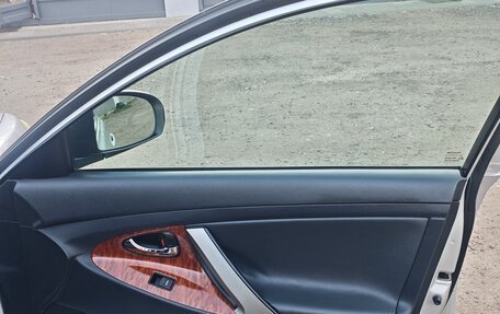 Toyota Camry, 2010 год, 1 130 000 рублей, 11 фотография