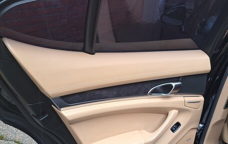 Porsche Panamera II рестайлинг, 2016 год, 4 080 000 рублей, 17 фотография